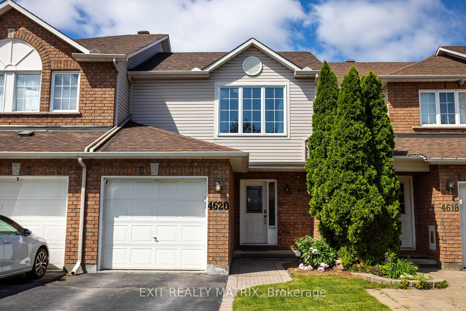 4620 Ogilvie Walk Crescent Ottawa Ontario Canada Sale residential Jason Clement ROYAL LEPAGE TEAM REALTY