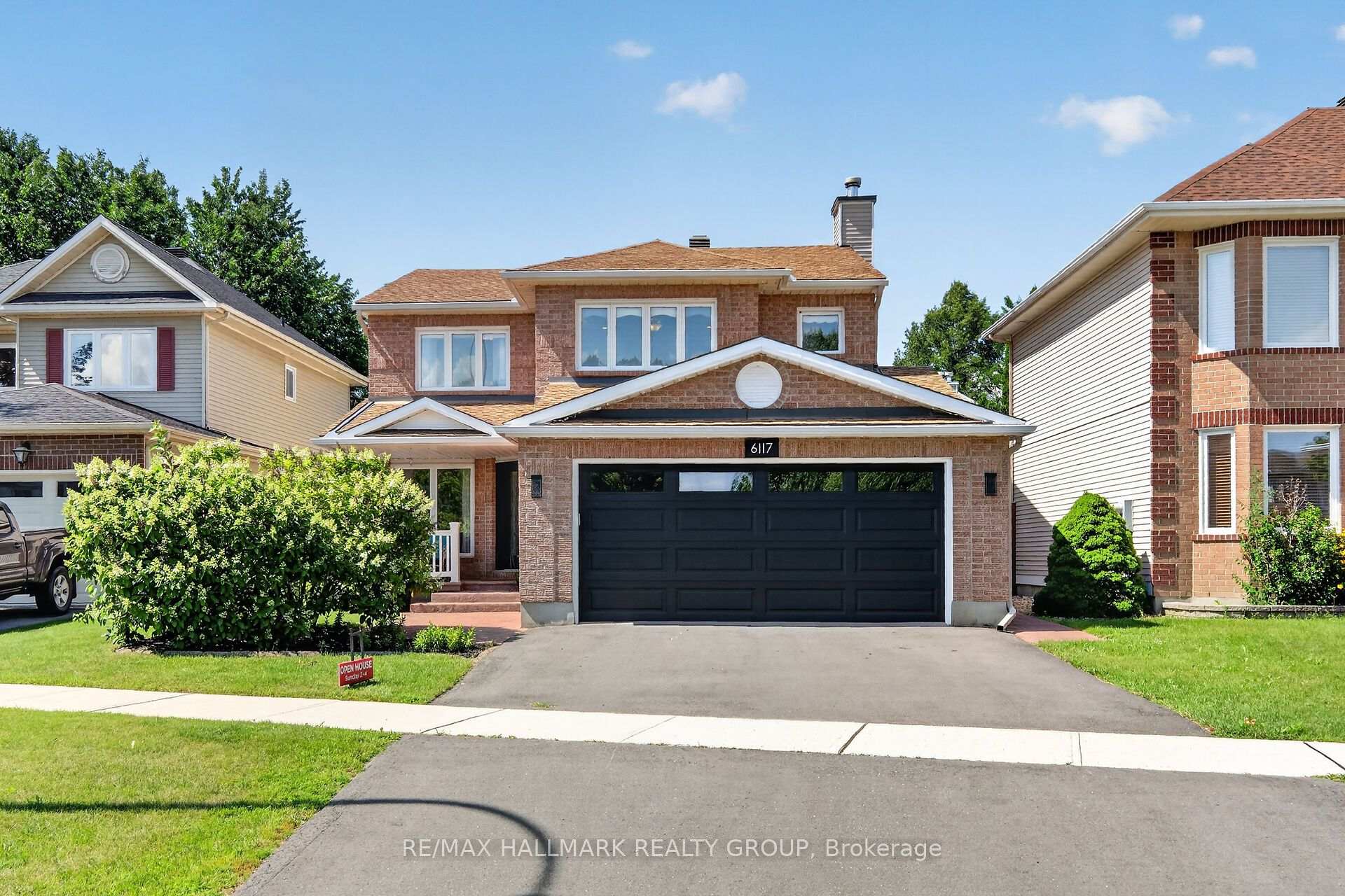 6117 Silverbirch Street Ottawa Ontario Canada Sale residential Angelika Rosato Right at Home Realty, Brokerage*