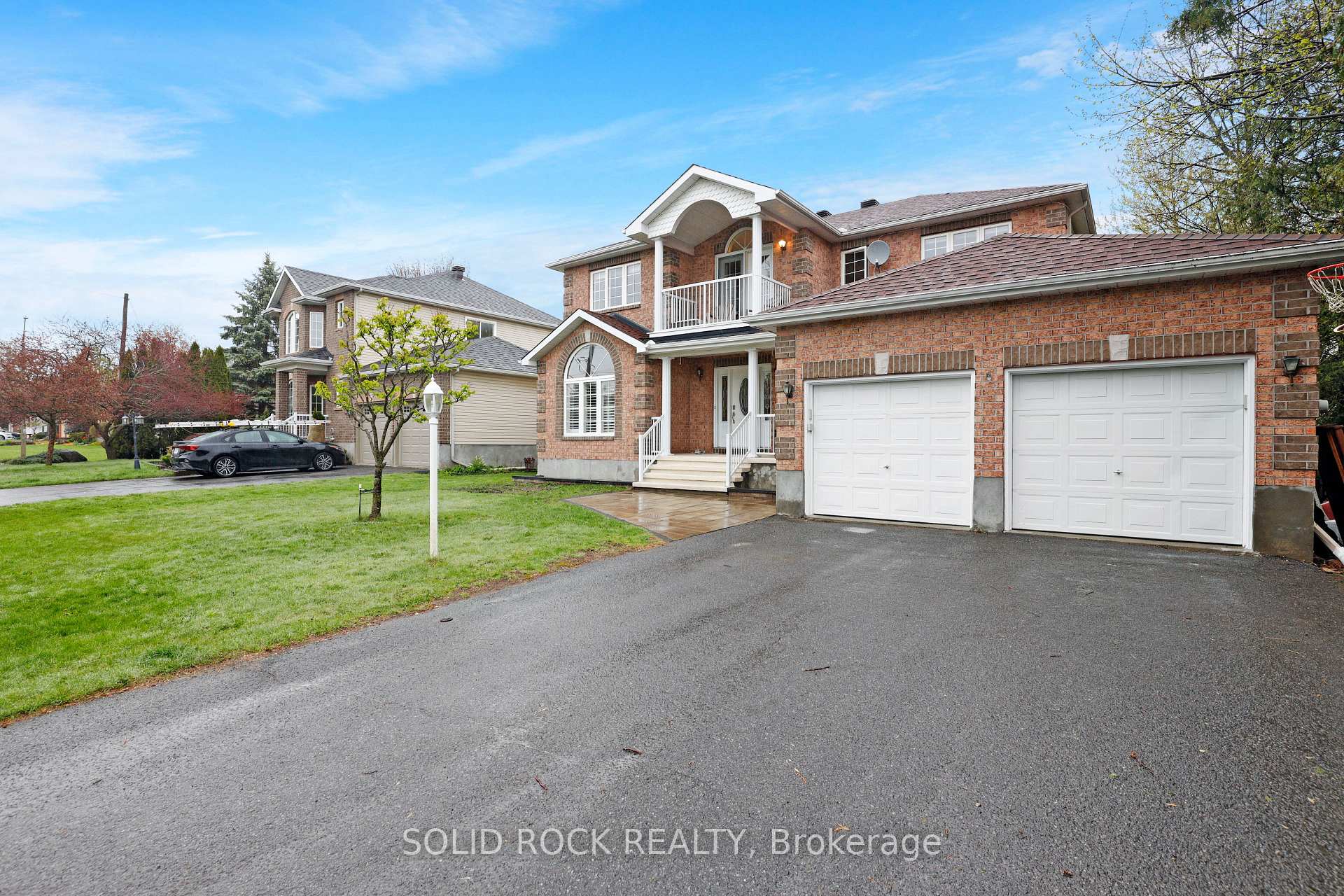 45 Basswood Avenue Ottawa Ontario Canada Sale residential Jason Clement ROYAL LEPAGE TEAM REALTY