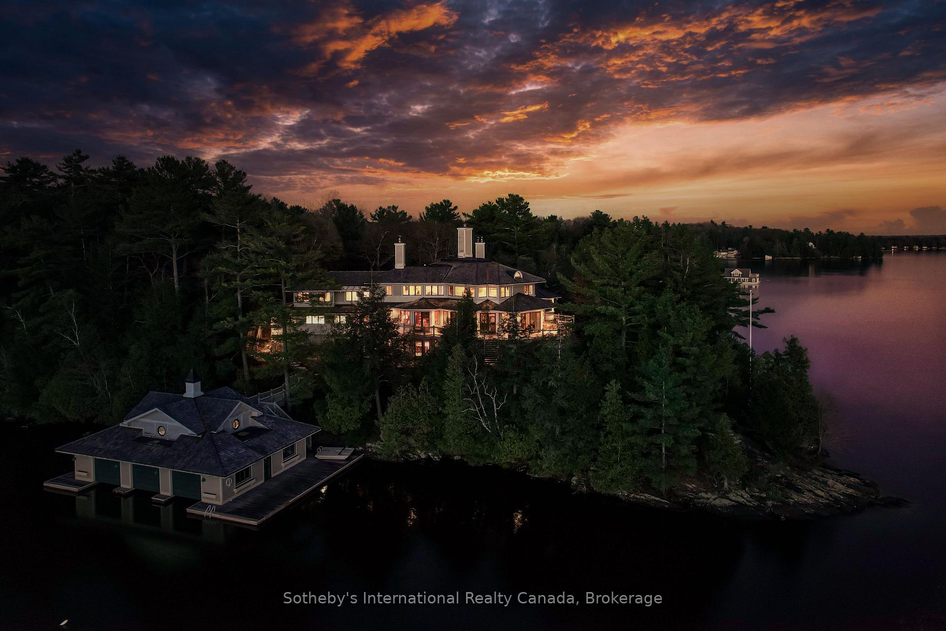 Point Cottage - 1250 WALDMERE Road Bracebridge Ontario Canada Sale residential Radka Hnilicova Anchor Realty, Brokerage*