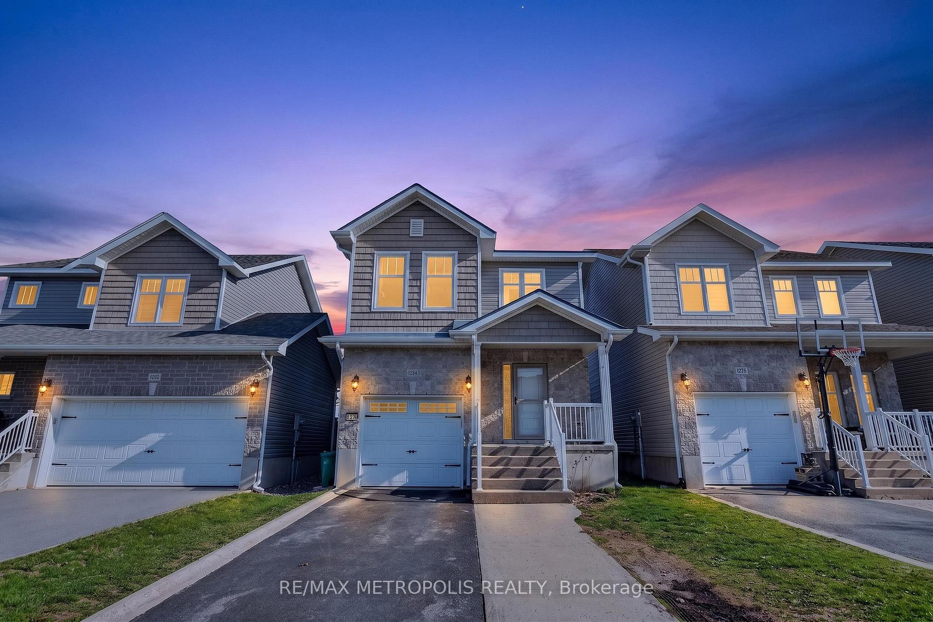 1276 Atkinson Street Kingston Ontario Canada Rent residential Ravnit Kauldhar RE/MAX Metropolis Realty Brokerage*