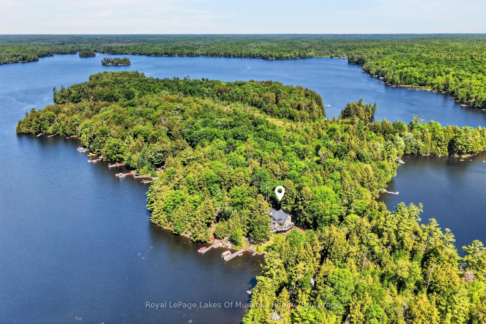 206 MacBeth Island Bracebridge Ontario Canada Sale residential Radka Hnilicova Anchor Realty, Brokerage*