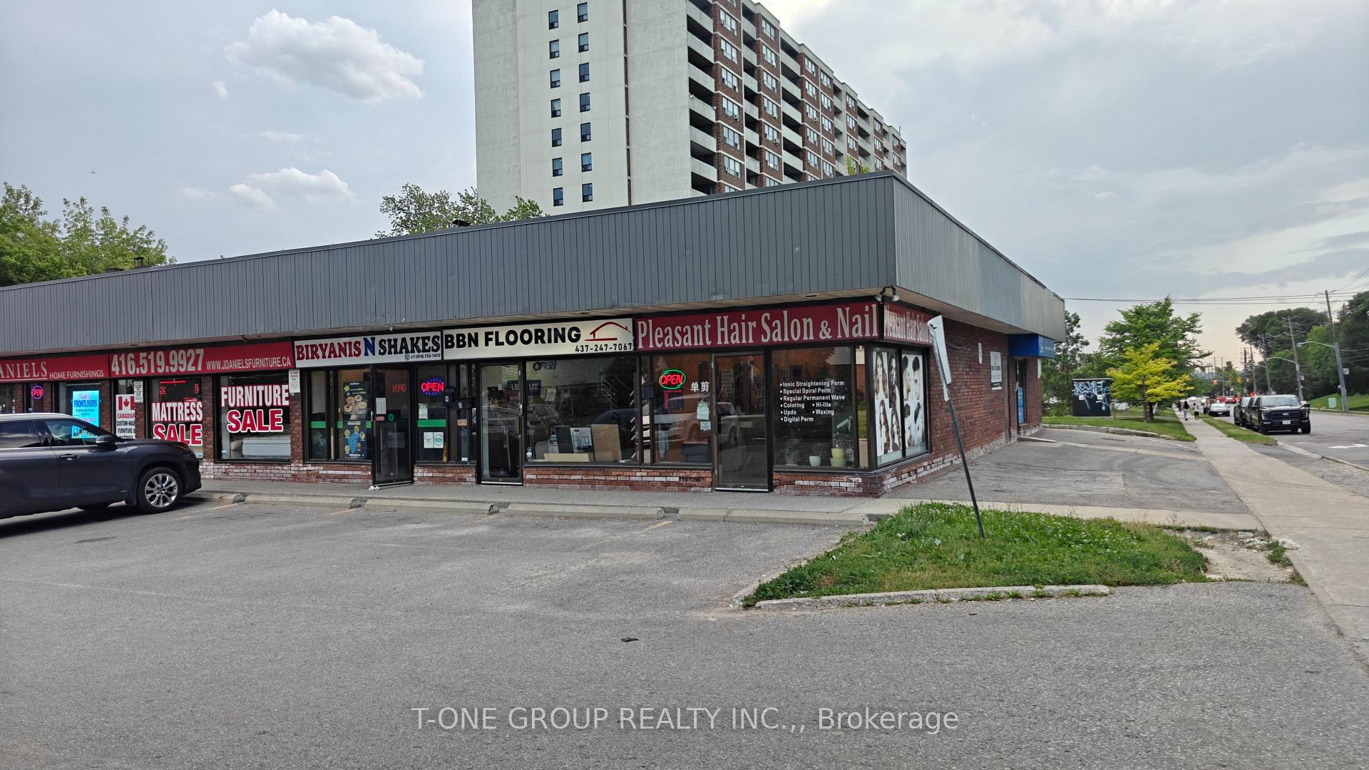 6 - 1410 Victoria Park Avenue Toronto Ontario Canada Sale commercial East York Homes and Condos Real Estate Homeward, Brokerage*