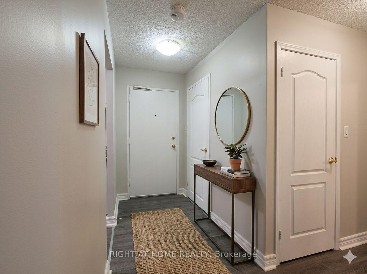 208 - 936 Glen St Street S Oshawa Ontario Canada Rent residential Cecilia Stroeder Right at Home Realty, Brokerage*