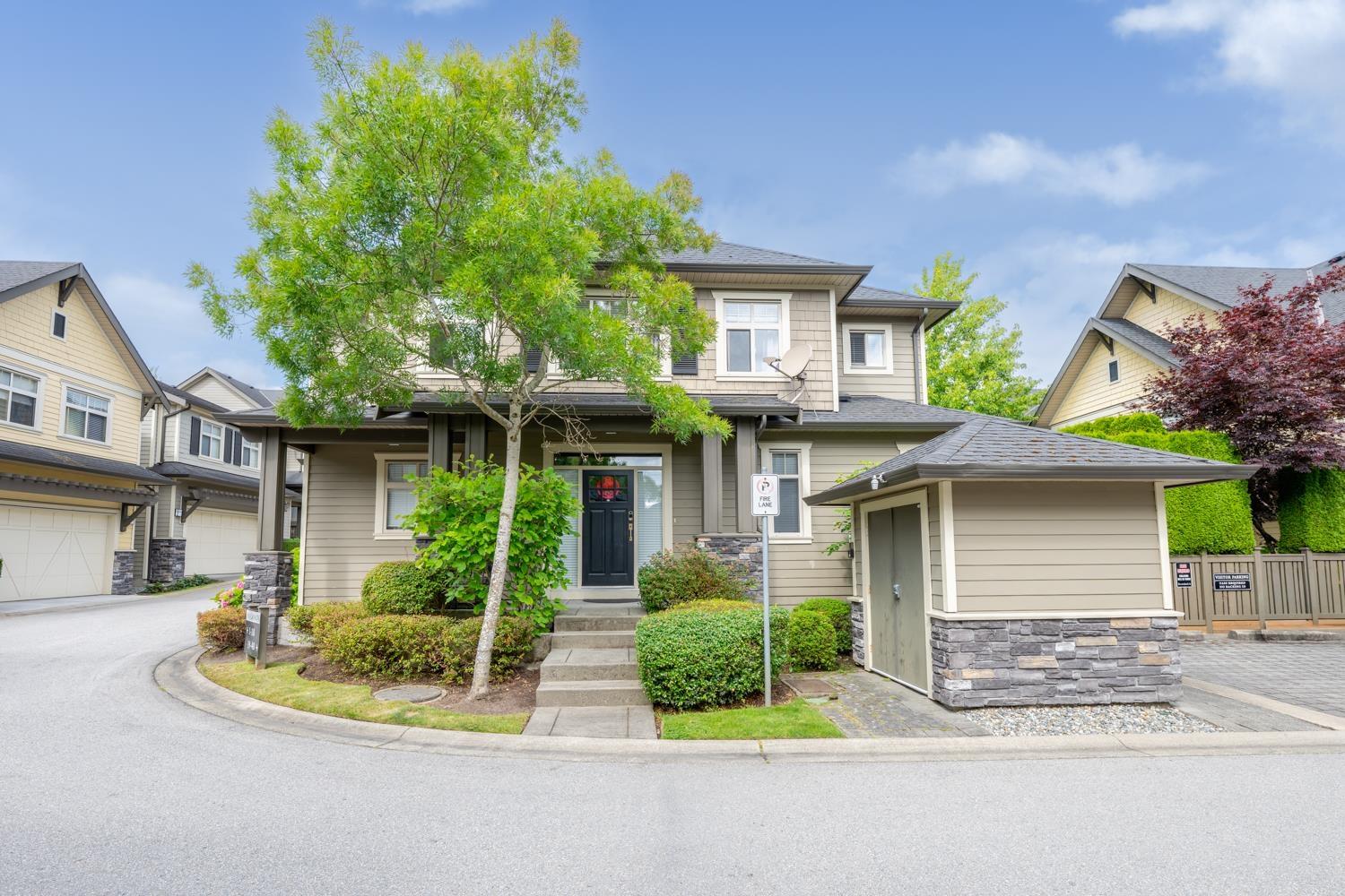 18 15885 26 AVENUE Surrey British Columbia Canada Sale residential Minh Ta Saba Realty Ltd