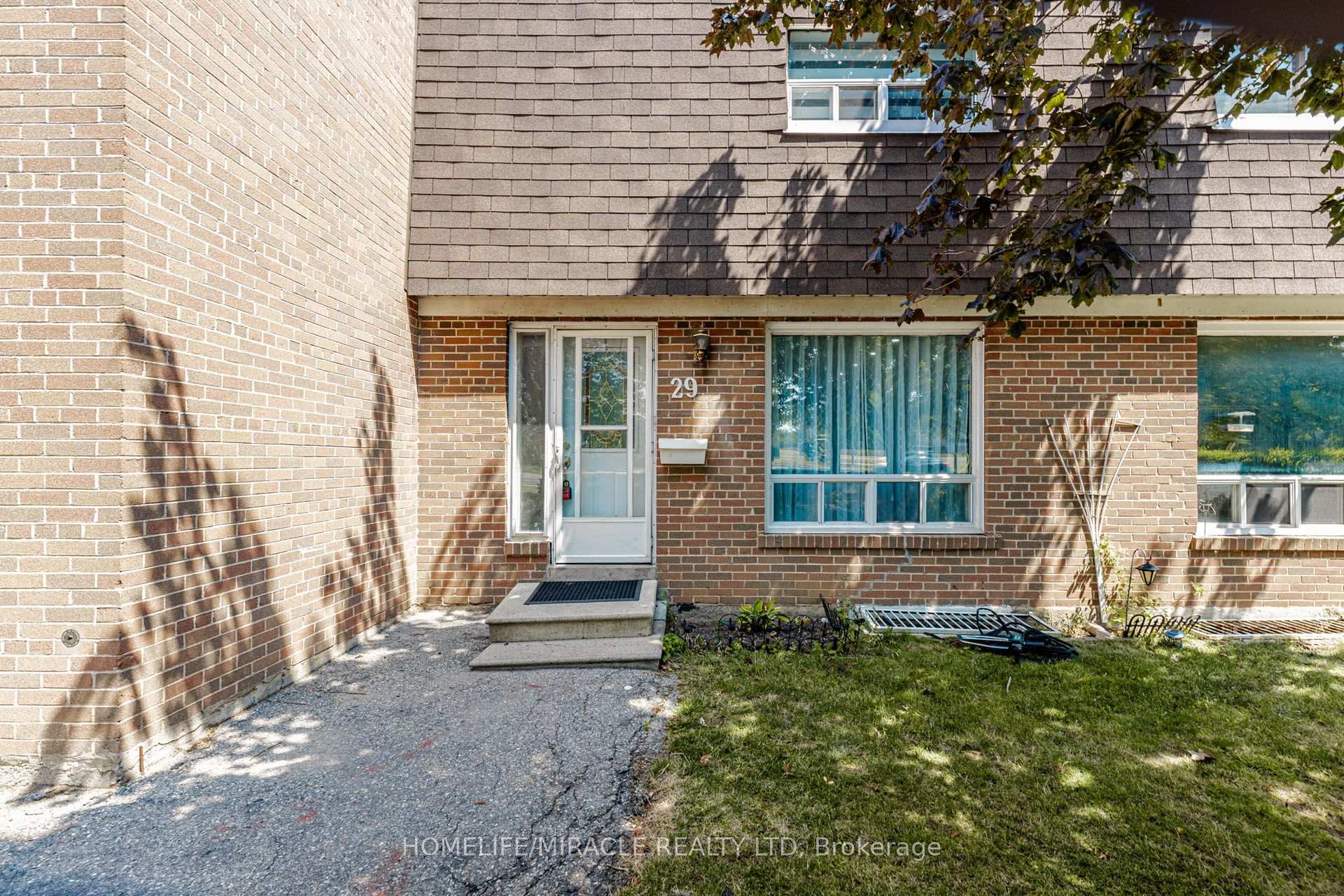 29 - 1730 Albion Road Toronto Ontario Canada Sale residential Ruby Malik HomeLife/Miracle Realty Ltd., Brokerage*