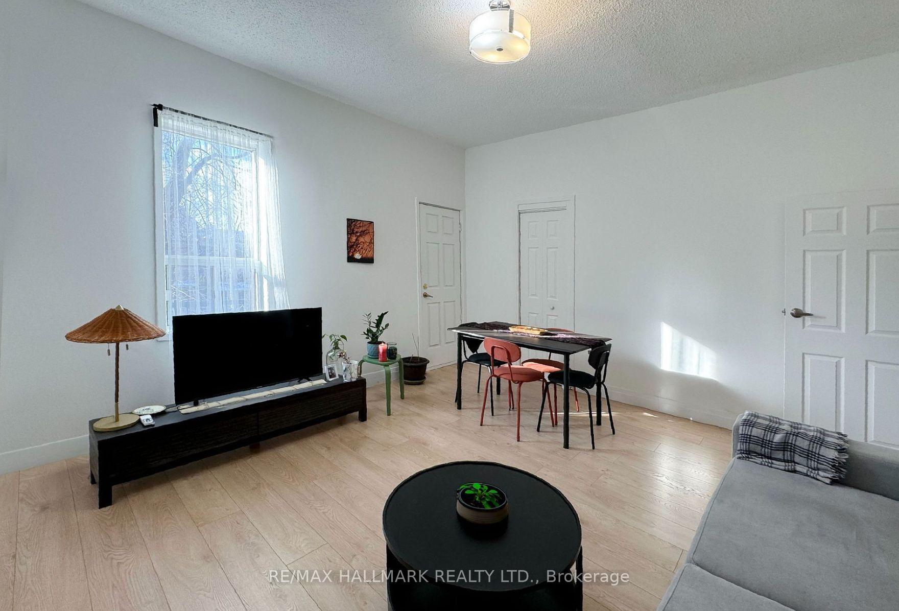 2nd Floor - 77 Northcote Avenue Toronto Ontario Canada Rent residential Daryl King RE/MAX Hallmark Realty Ltd., Brokerage*