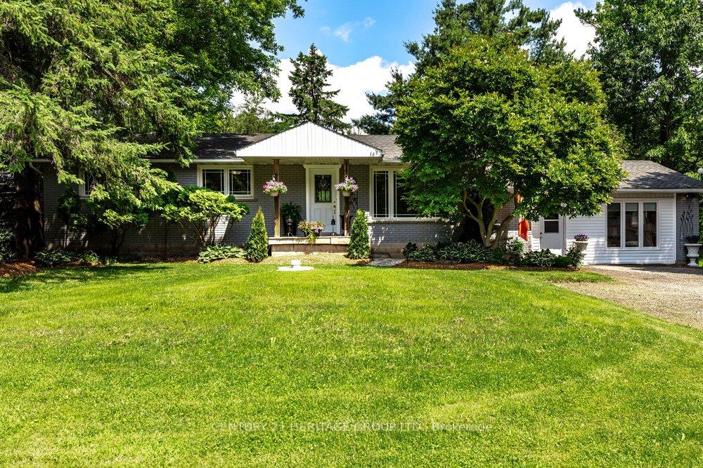 2147 Governors Road Hamilton Ontario Canada Sale residential Waldi Niburski Sutton Group Innovative Realty Inc., Brokerage*