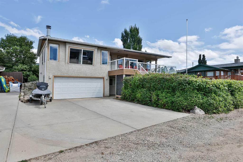 645 Lakeside DR Rural Vulcan County Alberta Canada Sale residential Marlene Saunders TREC The Real Estate Company, Brokerage*