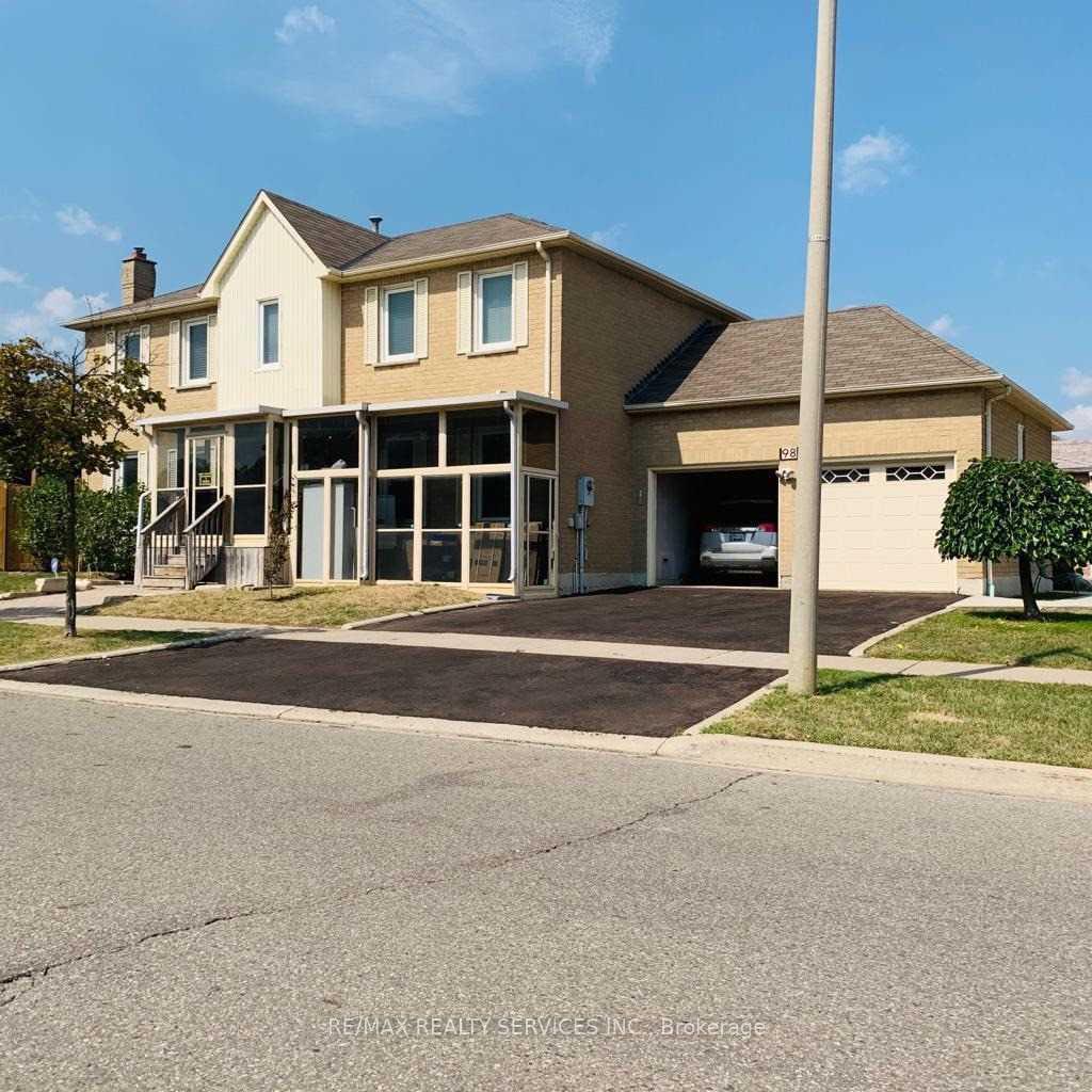 Bsmt - 98 Nuffield Street Brampton Ontario Canada Rent residential Lets talk Real Estate RE/MAX Realty Services Inc., Brokerage*