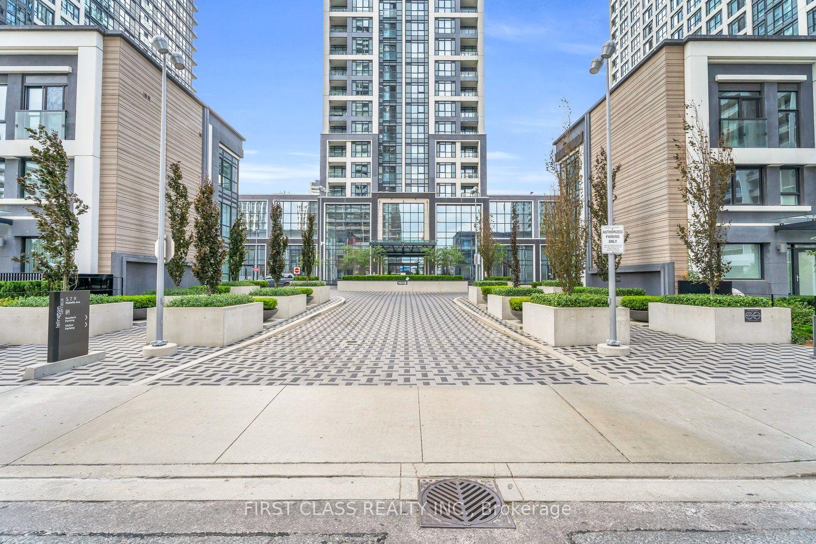 531 - 5 Mabelle Avenue Toronto Ontario Canada Sale residential Yan Zhou FIRST CLASS REALTY INC. Brokerage* 