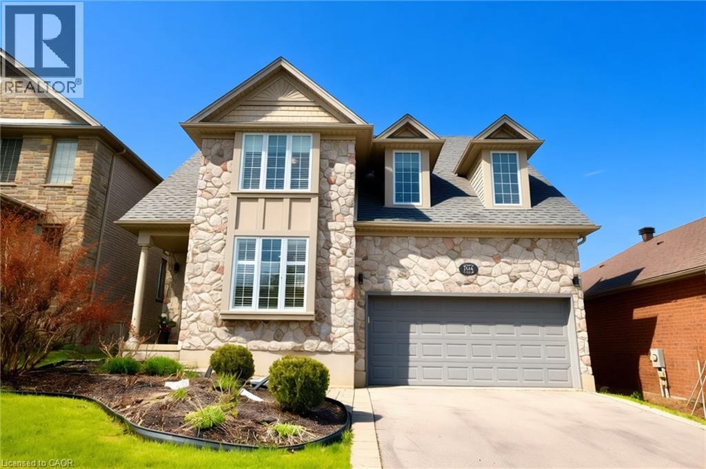 704 ZURICH Drive Waterloo Ontario Canada Sale residential Eva Munch RE/MAX Twin City Realty Inc., Brokerage*