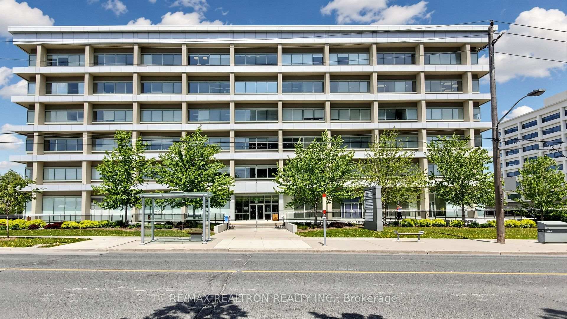 A3 - 220 Duncan Mill Road Toronto Ontario Canada Sale commercial Silvia Di Monte Realinvest Canada Inc., Brokerage*