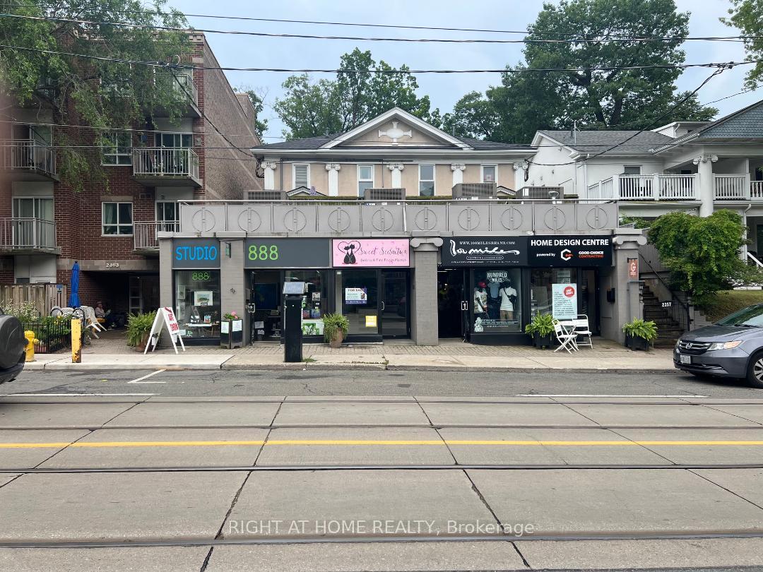 2 - 2359 Queen Street E Toronto Ontario Canada Sale commercial Maria Guadagnolo RE/MAX PREMIER INC. Brokerage*