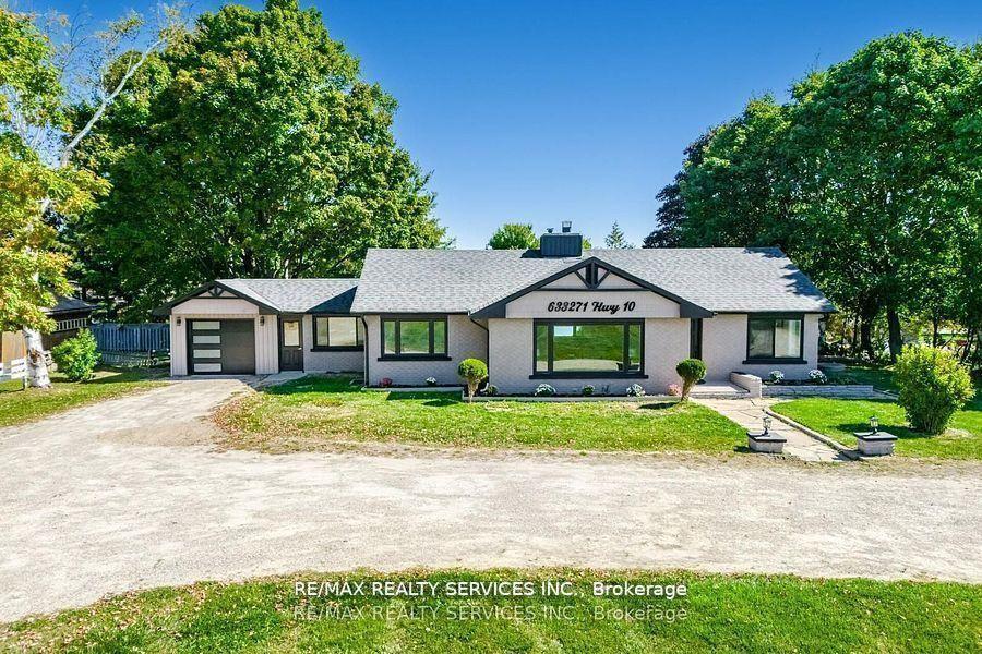 633271 Hwy 10 Mono Ontario Canada Sale residential Lets talk Real Estate RE/MAX Realty Services Inc., Brokerage*