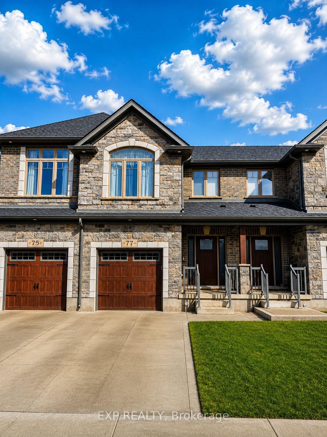 77 Hollybrook Trail Kitchener Ontario Canada Rent residential Frieda Kotsopoulos RE/MAX Twin City Realty Inc., Brokerage *