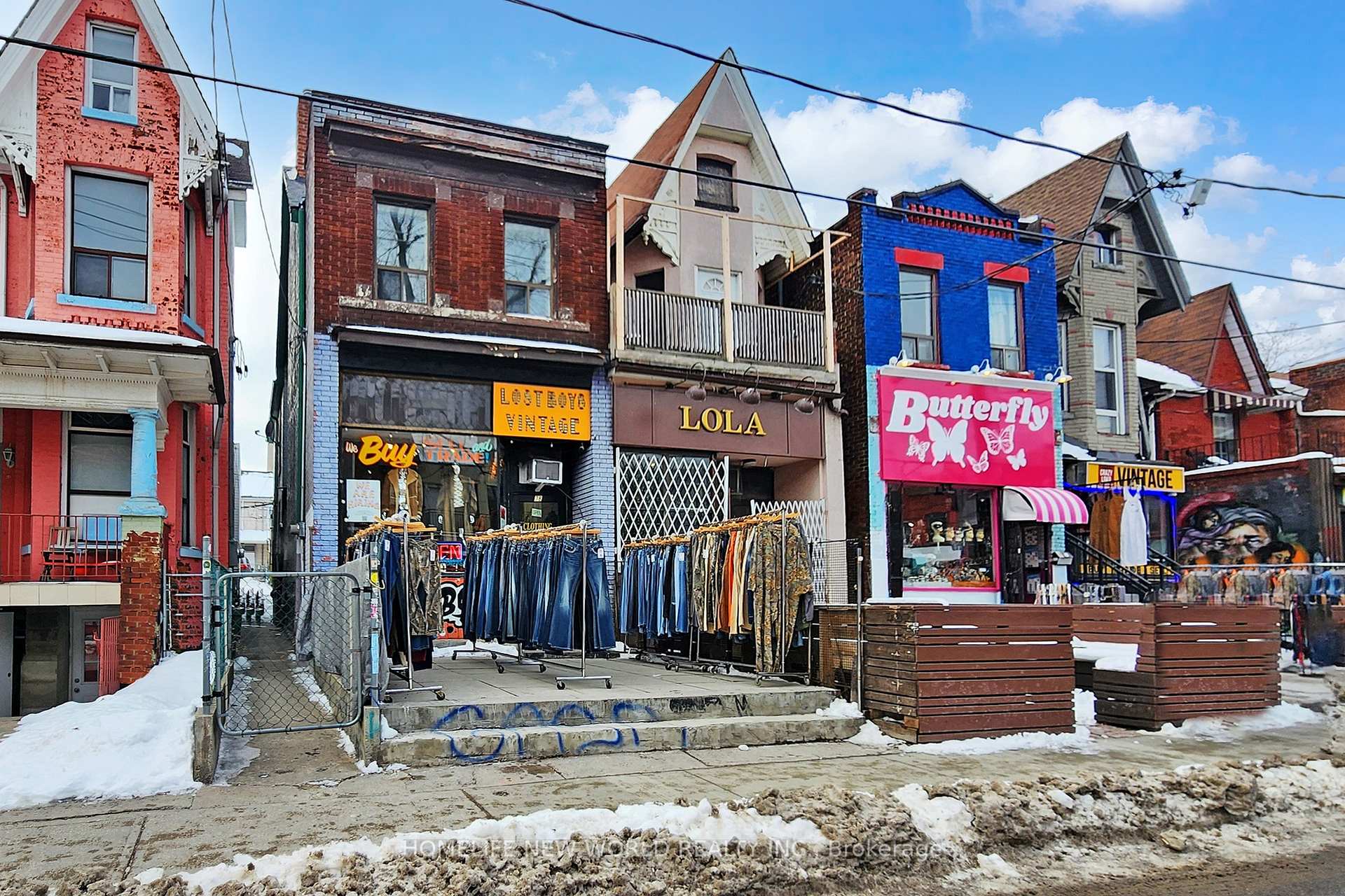38 Kensington Avenue Toronto Ontario Canada Sale commercial Silvia Di Monte Realinvest Canada Inc., Brokerage*