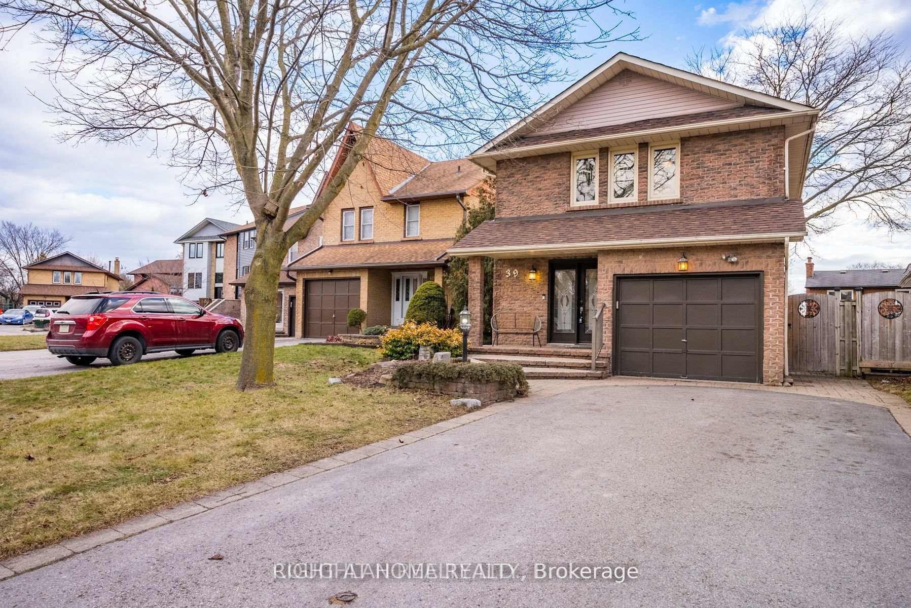 Basement - 39 Longfellow Court Whitby Ontario Canada Rent residential Cecilia Stroeder Right at Home Realty, Brokerage*