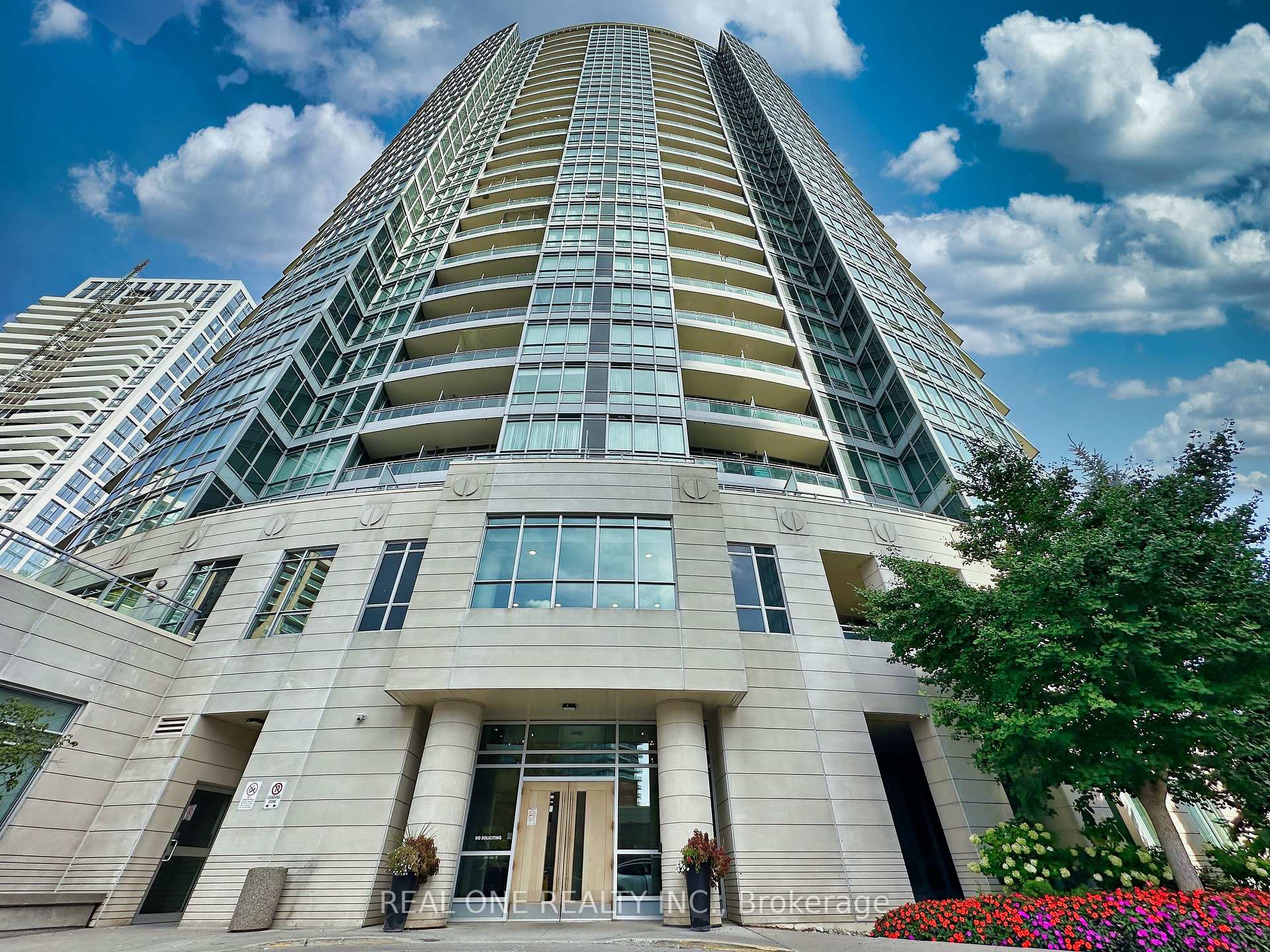 2205 - 18 Holmes Avenue Toronto Ontario Canada Sale residential Paolo Castellano Right at Home Realty, Brokerage*