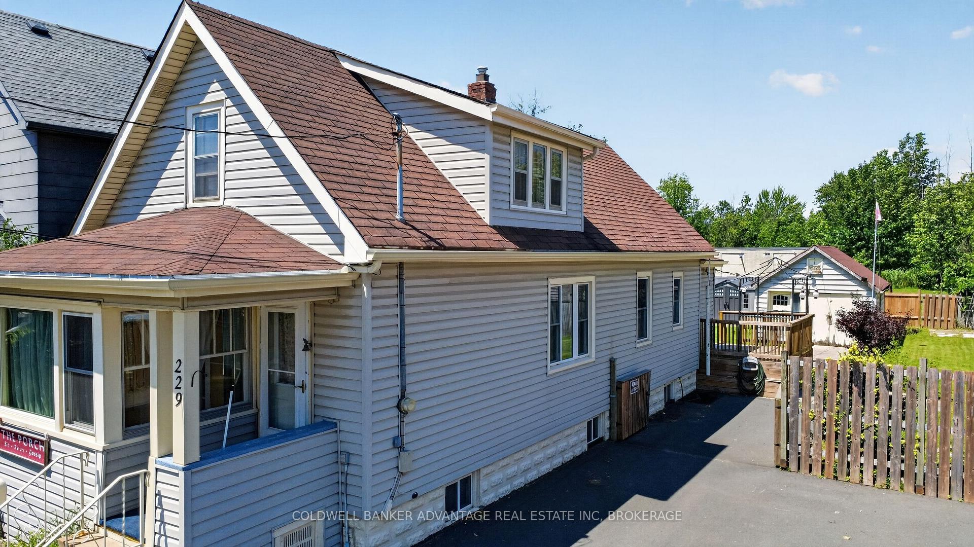 229 Broadway Avenue Welland Ontario Canada Sale residential Steve Dube COLDWELL BANKER ADVANTAGE REAL ESTATE INC, BROKERAGE*