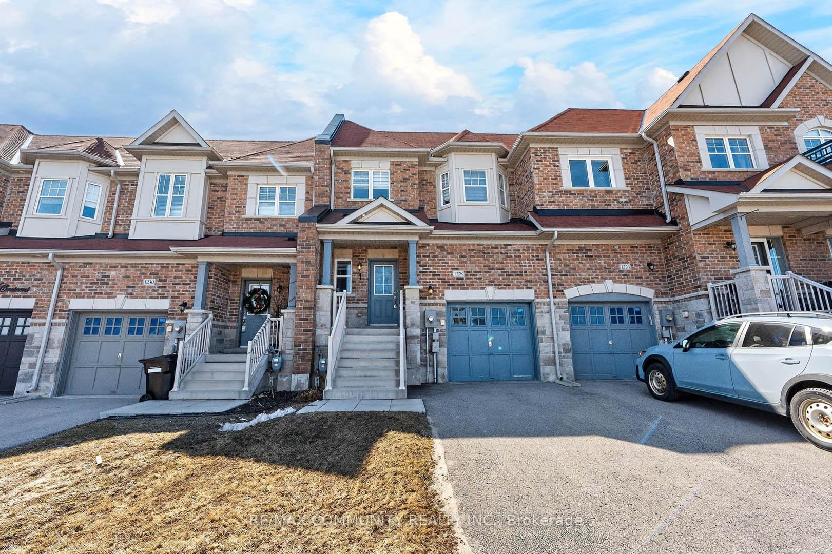 1228 Peelar Crescent Innisfil Ontario Canada Sale residential EVGENIA GULAEV Right at Home Realty, Brokerage*