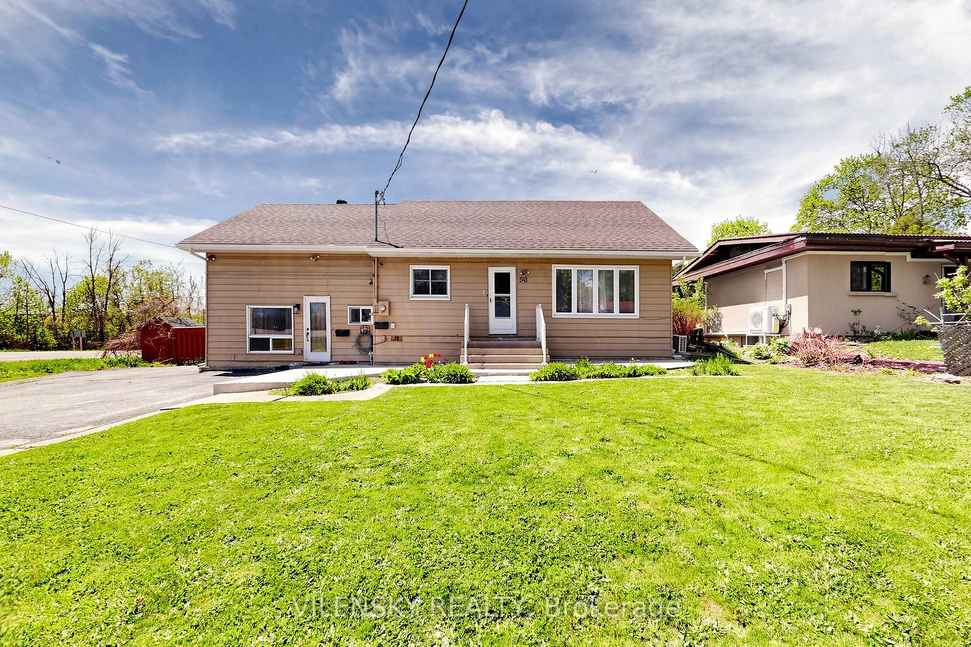 541 High Street Orillia Ontario Canada Sale residential Becky Spencer Keller Williams Experience Realty, Brokerage*