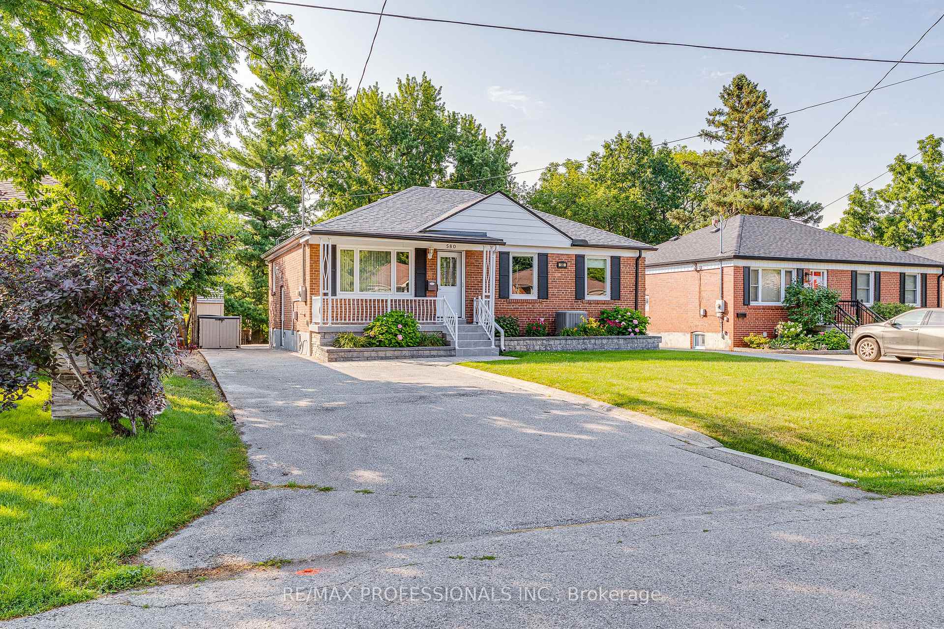 580 Exbury Crescent Mississauga Ontario Canada Sale residential Elena Vankevich Brokerage Information: Not available, please contact website owner