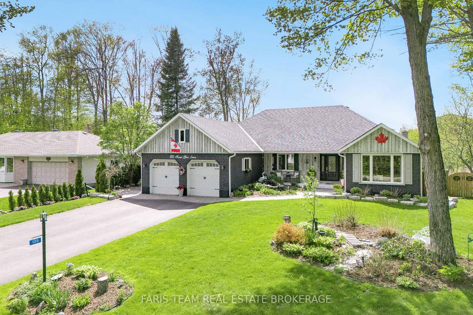 135 Forest Glen Drive Gravenhurst Ontario Canada Sale residential Becky Spencer Keller Williams Experience Realty, Brokerage*