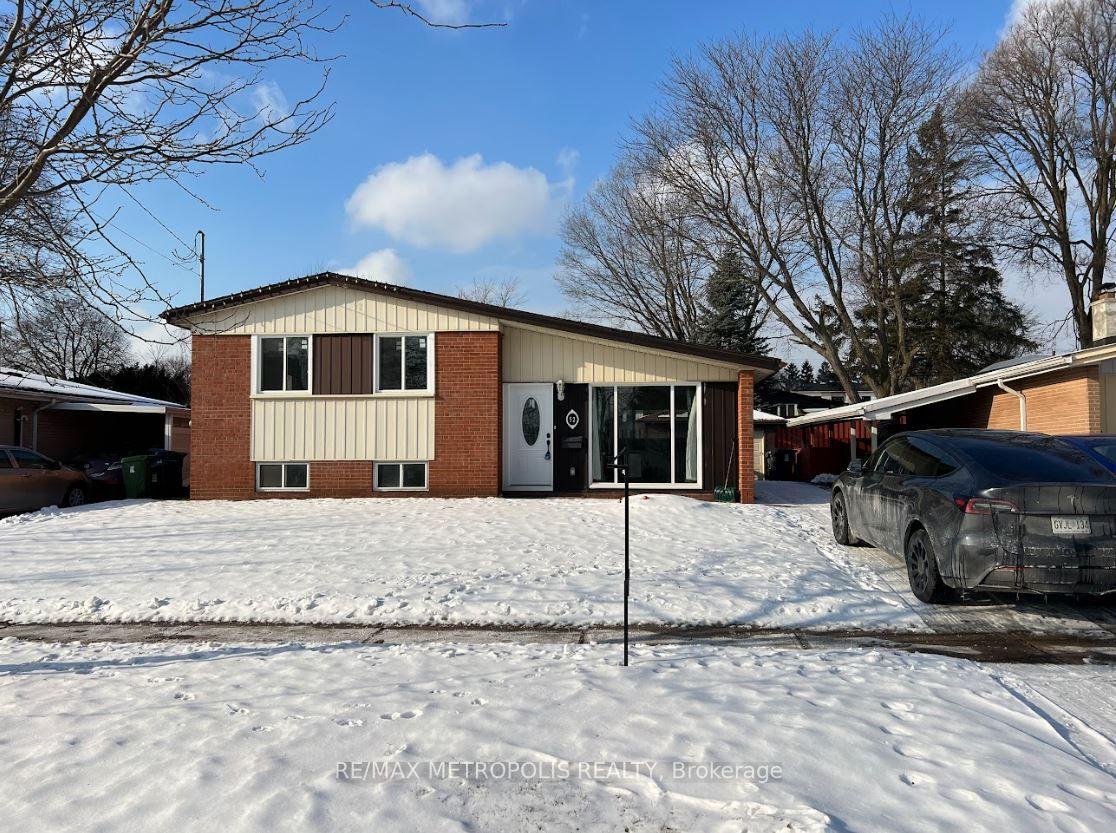 Main - 52 Benleigh Drive Toronto Ontario Canada Rent residential Yvette Johnston RE/MAX Metropolis Realty Brokerage*