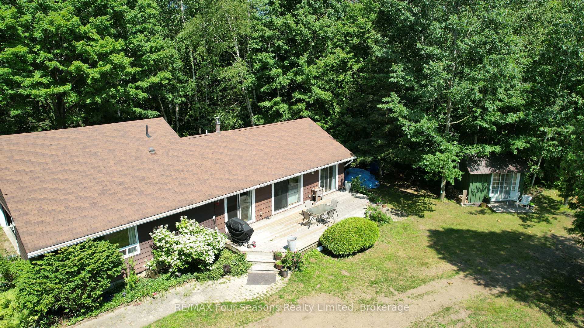 130 Jewel Bridge Road South Bruce Peninsula Ontario Canada Sale residential Jason Steele Living in Saugeen Shores RE/MAX Four Seasons Realty Limited, Brokerage*