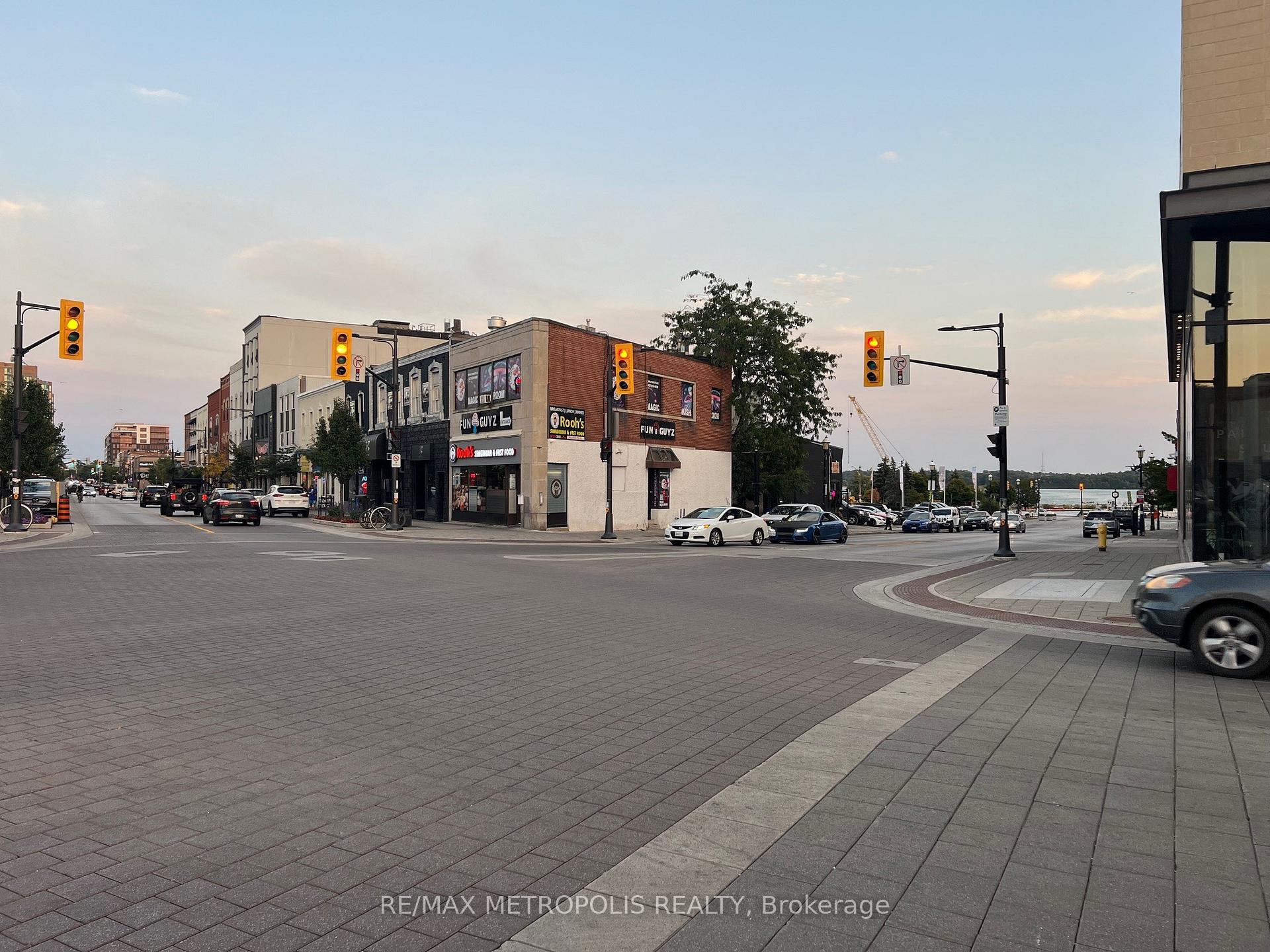 1 Dunlop Street E Barrie Ontario Canada Sale commercial Yvette Johnston RE/MAX Metropolis Realty Brokerage*