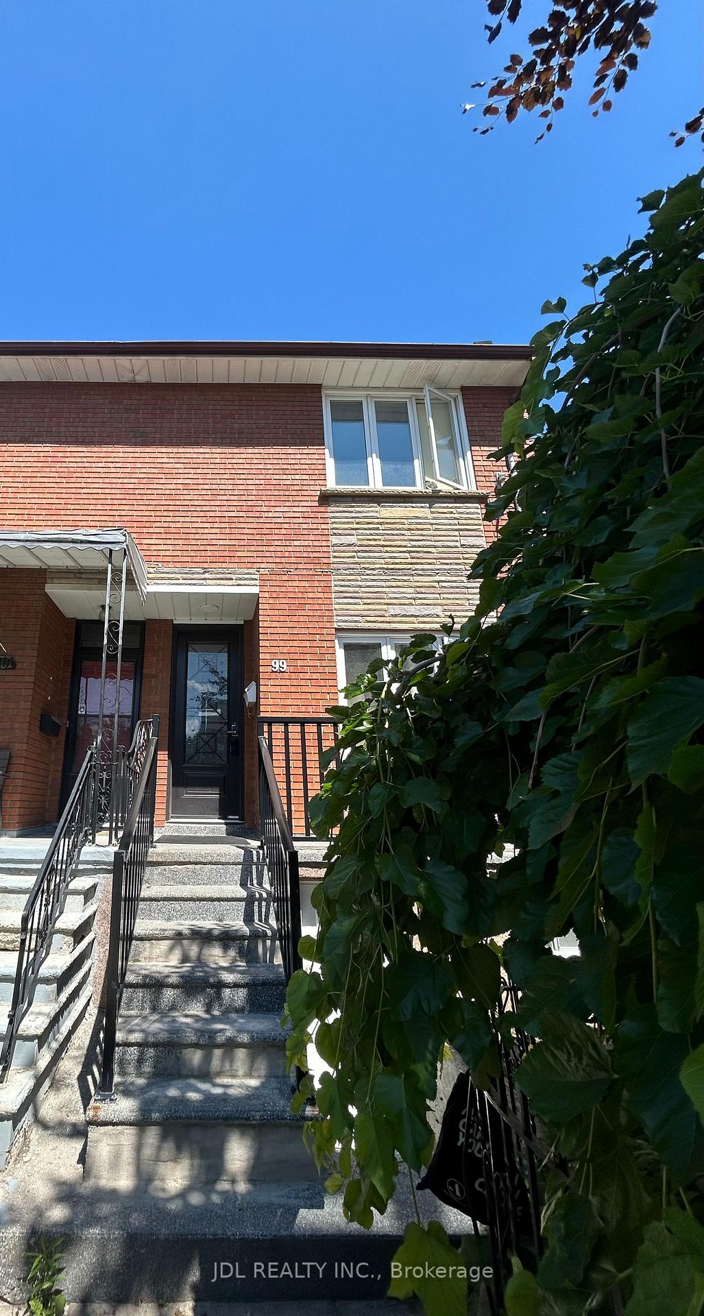 Unit AAA - 99 Clinton St Street Toronto Ontario Canada Rent residential   Canfin Realty Services Inc.