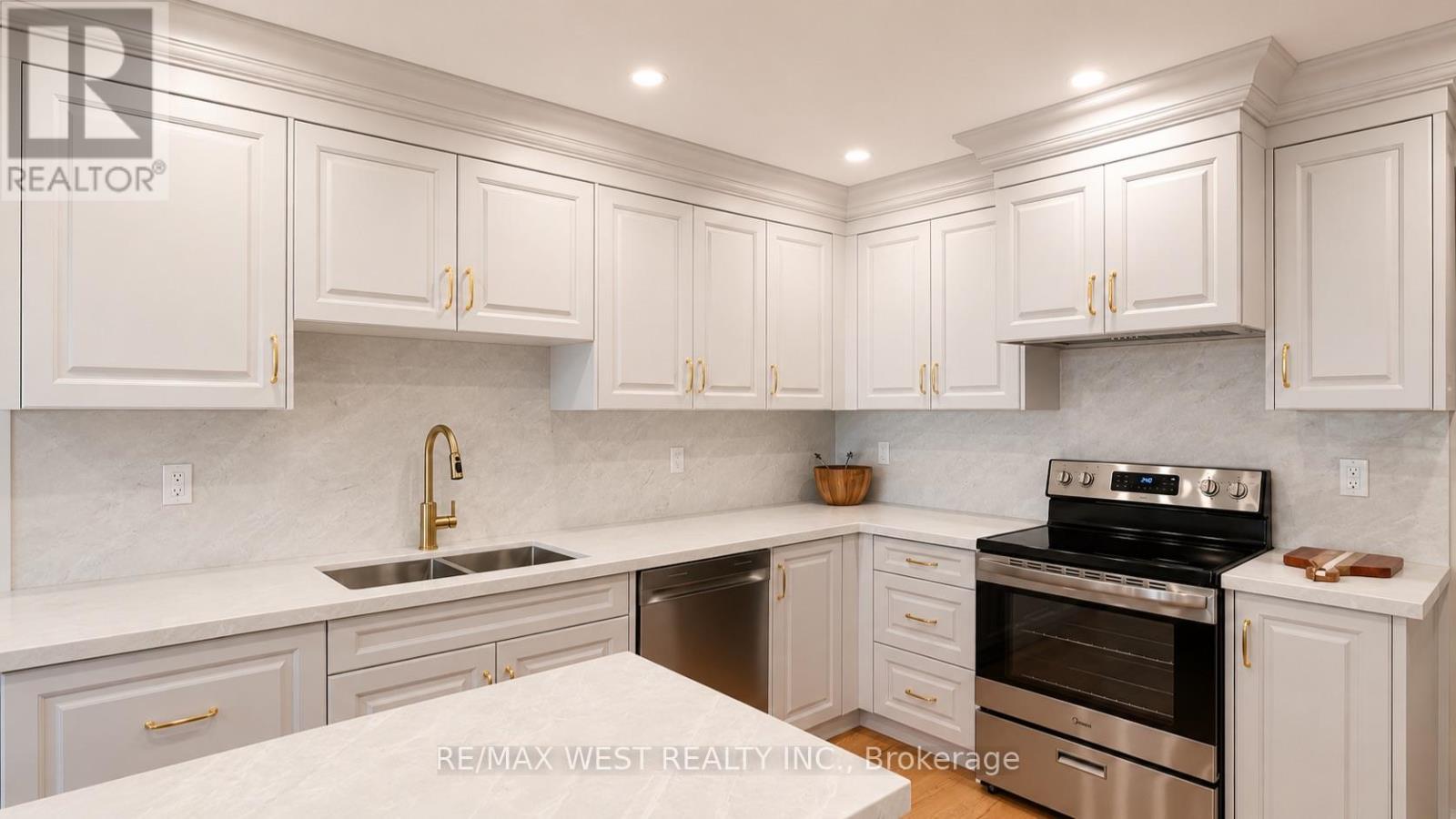 65 Foch Avenue Toronto Ontario Canada Sale residential Emanuel Demelo RE/MAX West Realty Inc., Brokerage *