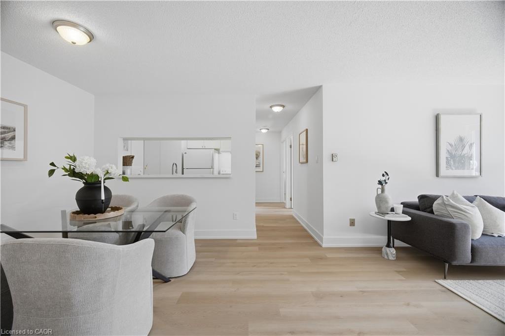 532 - 1450 Glen Abbey Gate Oakville Ontario Canada Sale residential Jennifer Singh InCom Brokerage Example