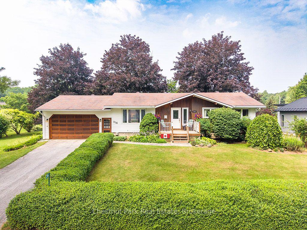 4 Bedroom Single Family Home/House's Image 5