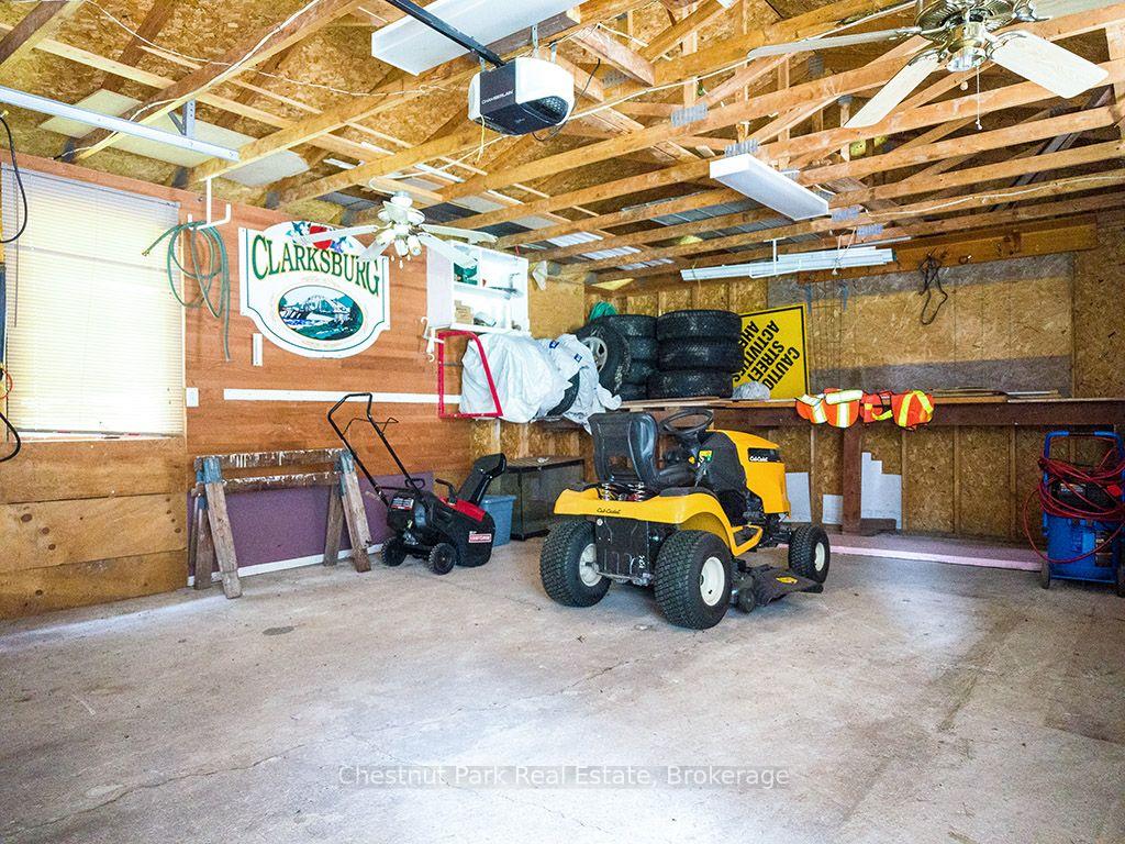 4 Bedroom Single Family Home/House's Image 40