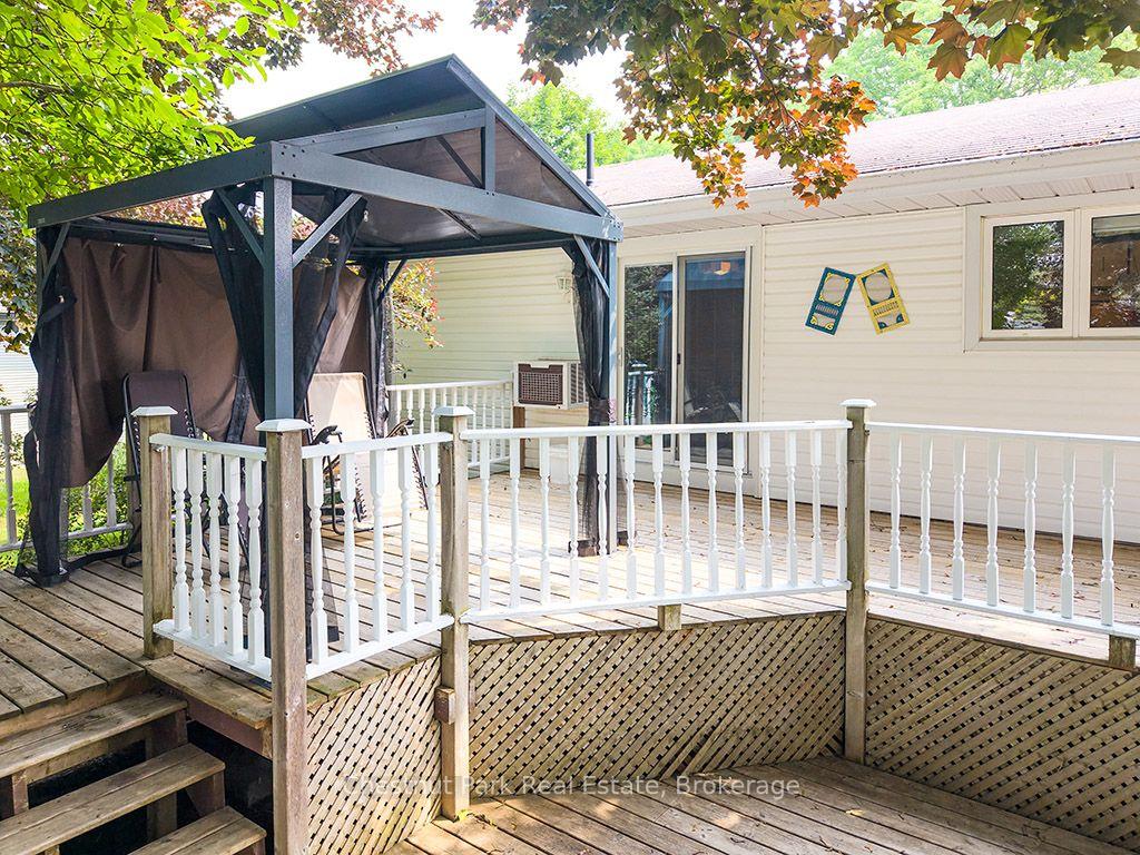 4 Bedroom Single Family Home/House's Image 16