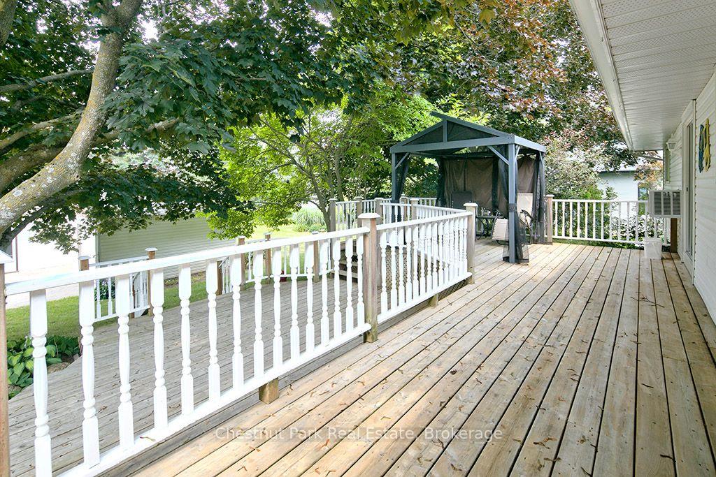 4 Bedroom Single Family Home/House's Image 15