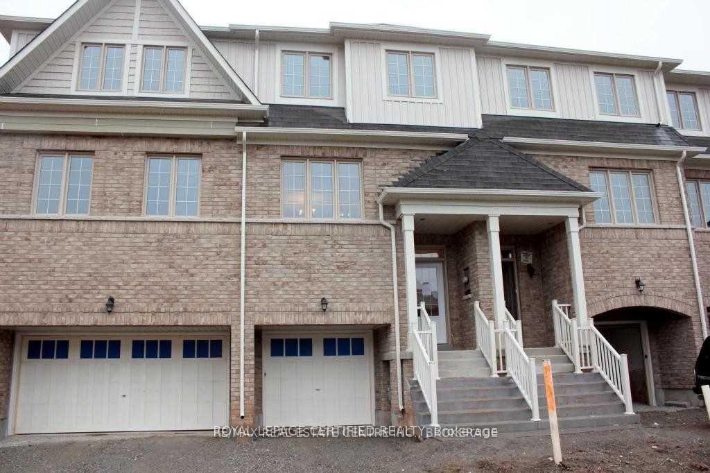 2163 Fiddlers Way Oakville Ontario Canada Rent residential Florina Craiu-Botan Royal Lepage Certified Realty, Brokerage*