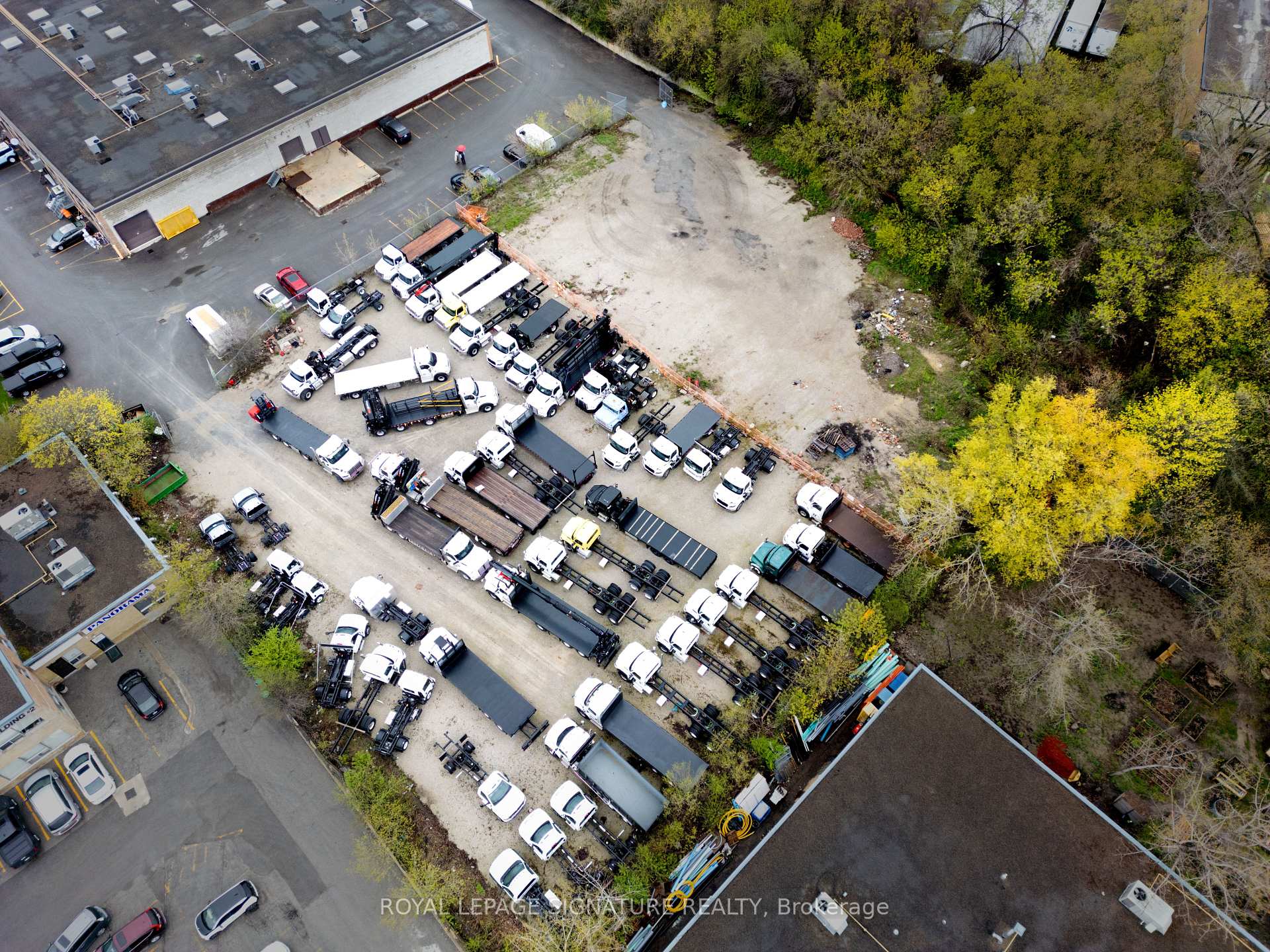 49 Cranfield Road Toronto Ontario Canada Sale commercial Gary Nusca, Bridgecan Realty Corp., Brokerage*