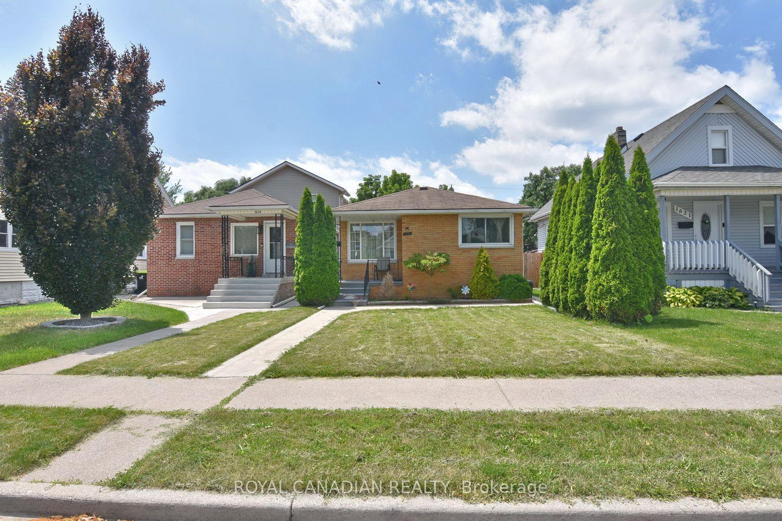 1635 Elsmere Avenue Windsor Ontario Canada Sale residential Naveen Vadlamudi ROYAL CANADIAN REALTY, BROKERAGE*