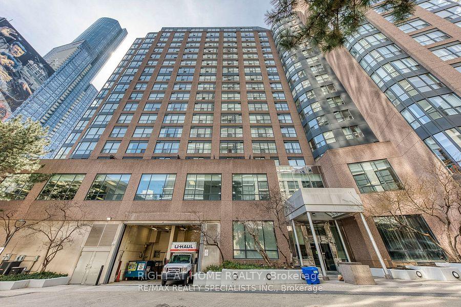 1111 - 7 Carlton Street Toronto Ontario Canada Rent residential Charles Dow Right at Home Realty, Brokerage*