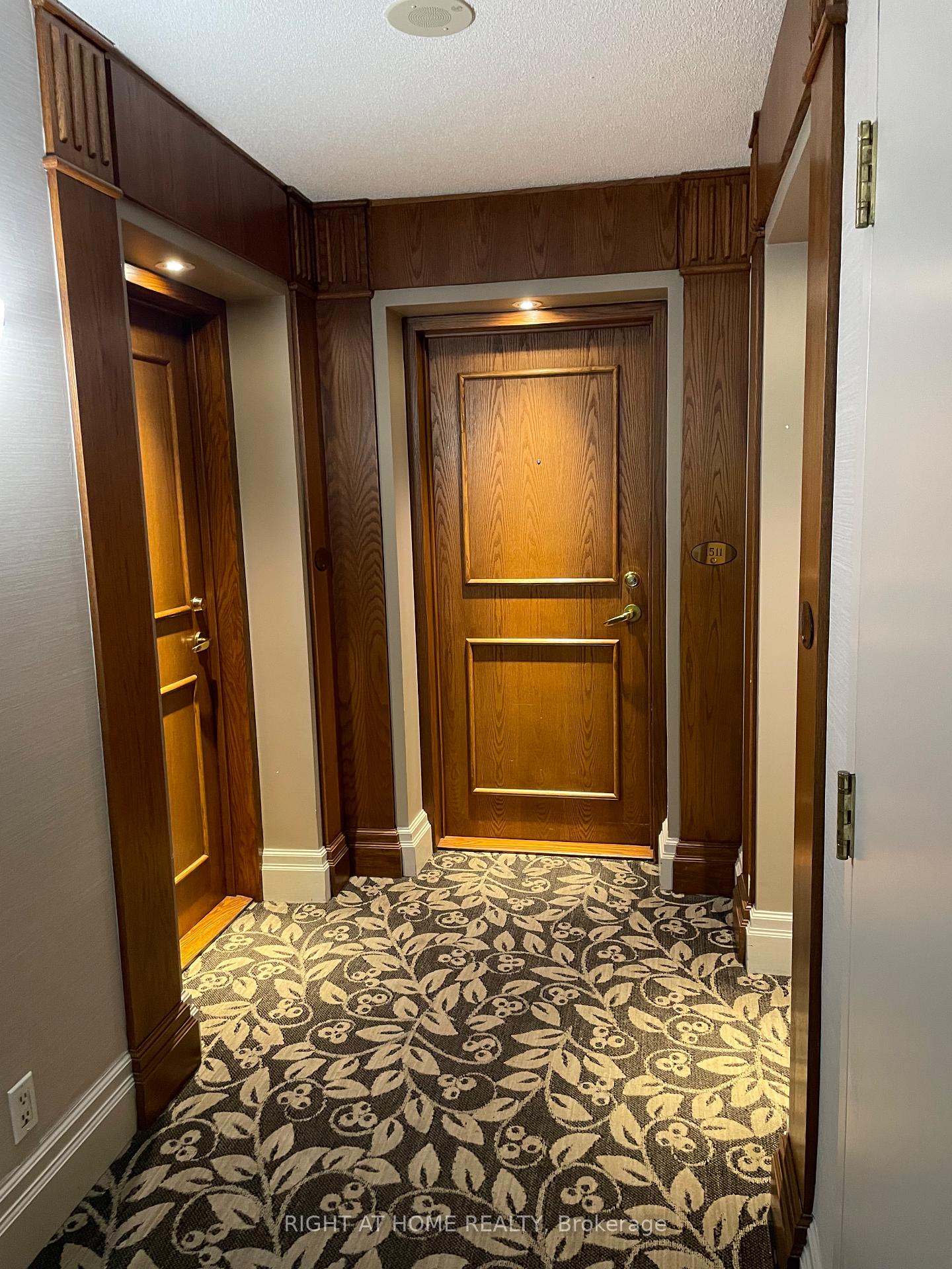 1510 - 1 Lee Centre Drive Toronto Ontario Canada Rent residential Charles Dow Right at Home Realty, Brokerage*
