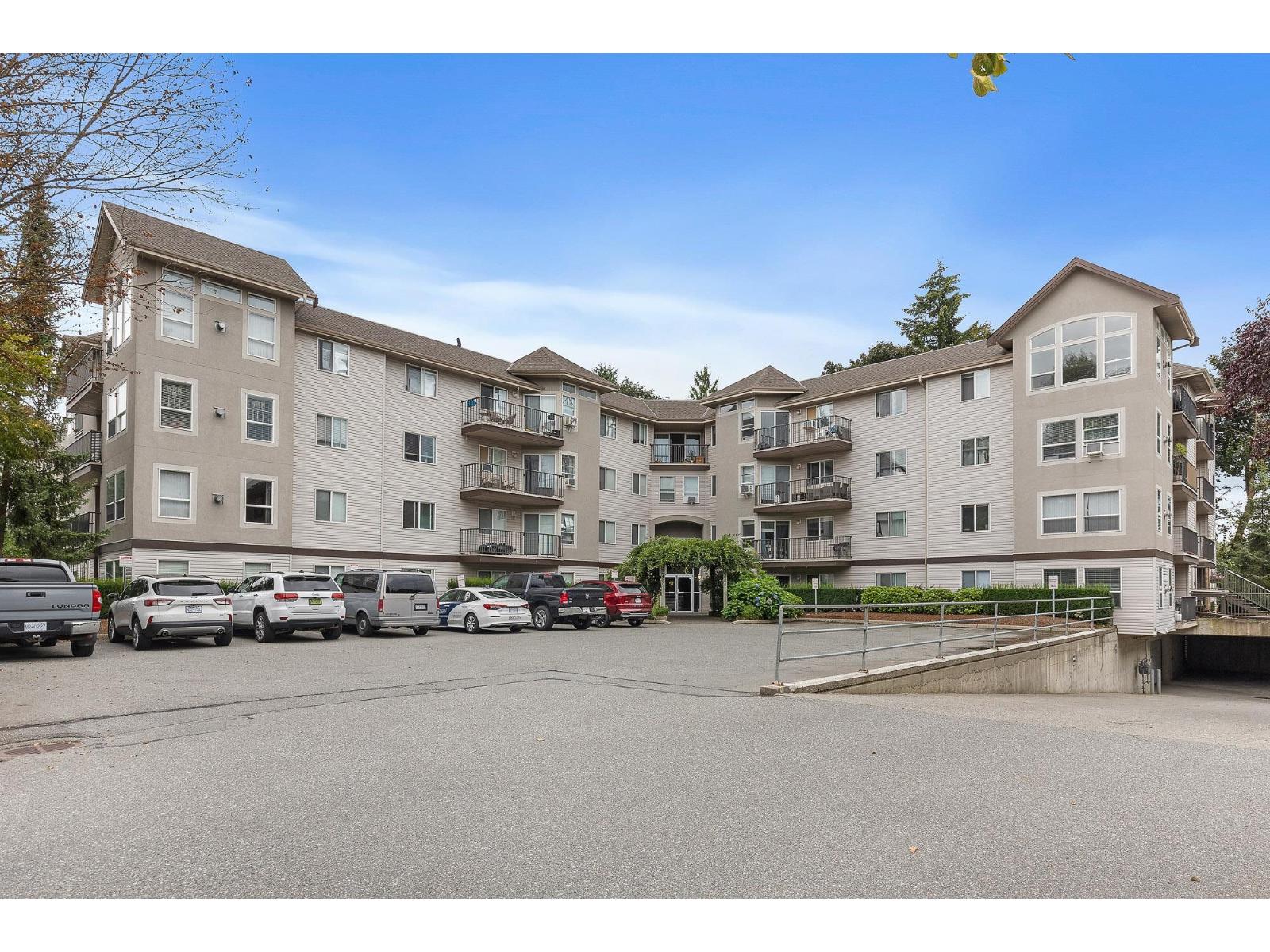 408 33480 GEORGE FERGUSON WAY Abbotsford British Columbia Canada Sale residential Kirandeep Gill Coldwell Banker Executives Realty