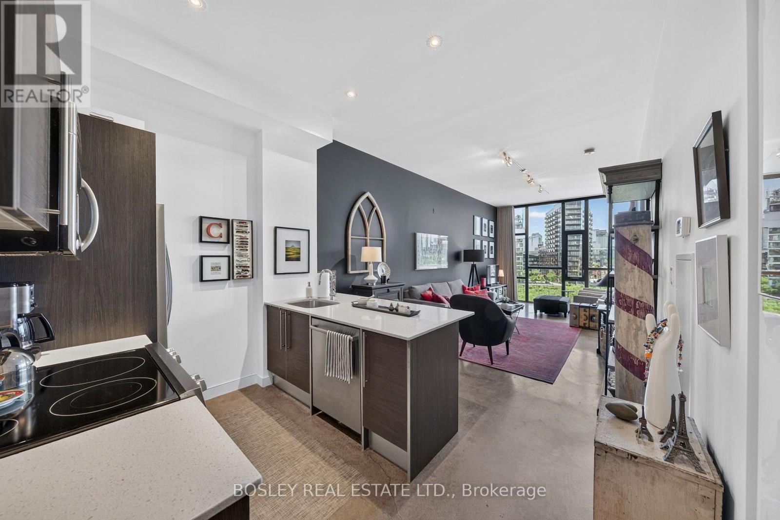 505 - 625 Queen Street E Toronto Ontario Canada Sale residential Zach Henley Bosley Real Estate Ltd., Brokerage *
