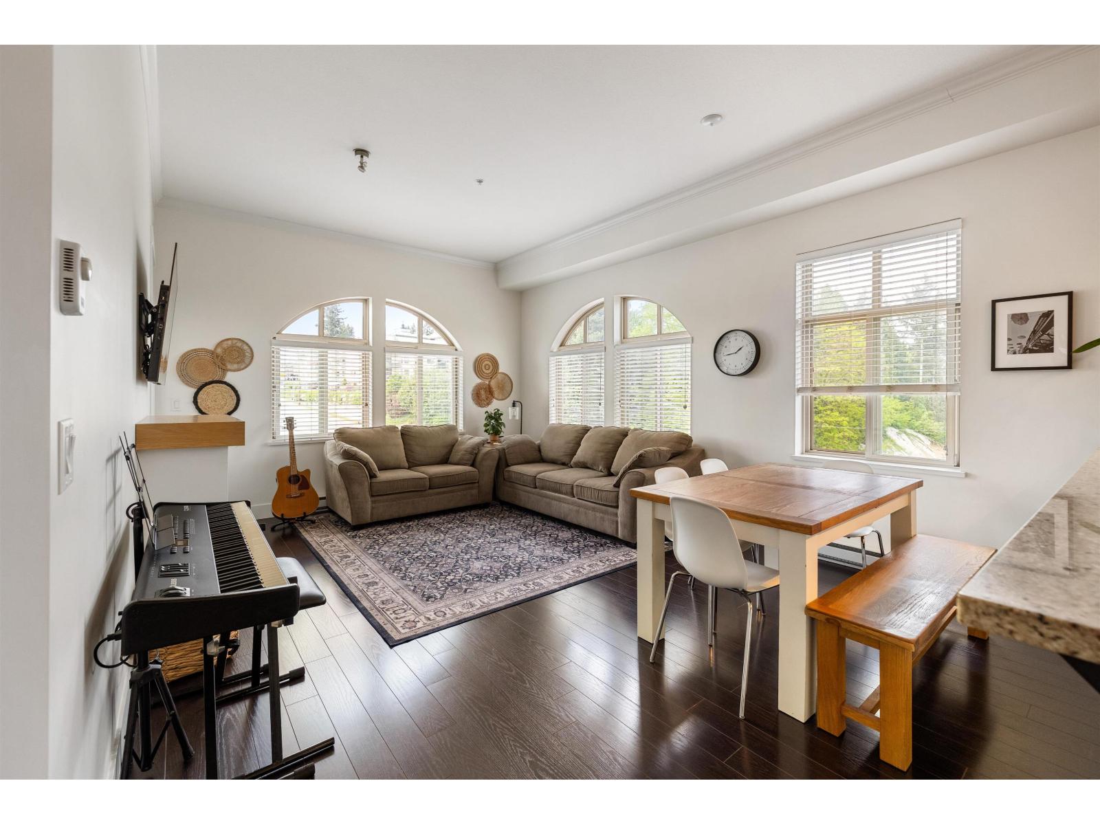 404 2632 PAULINE STREET Abbotsford British Columbia Canada Sale residential Kirandeep Gill Coldwell Banker Executives Realty