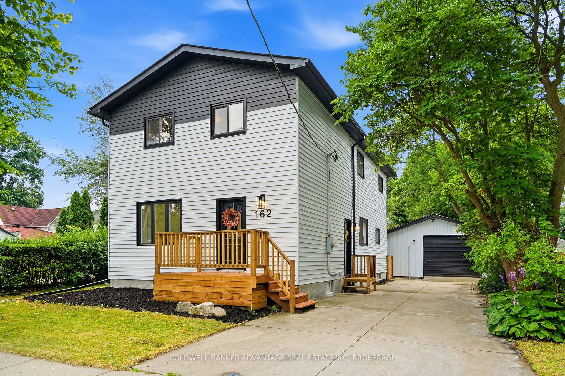 162 Dufferin Street E St. Catharines Ontario Canada Sale residential Alain (AL) Raby COLDWELL BANKER ADVANTAGE REAL ESTATE INC, BROKERAGE*