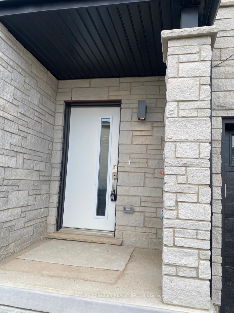 23 - 51 Sparrow Avenue Cambridge Ontario Canada Rent residential Renee Blair Sotheby's International Realty Canada