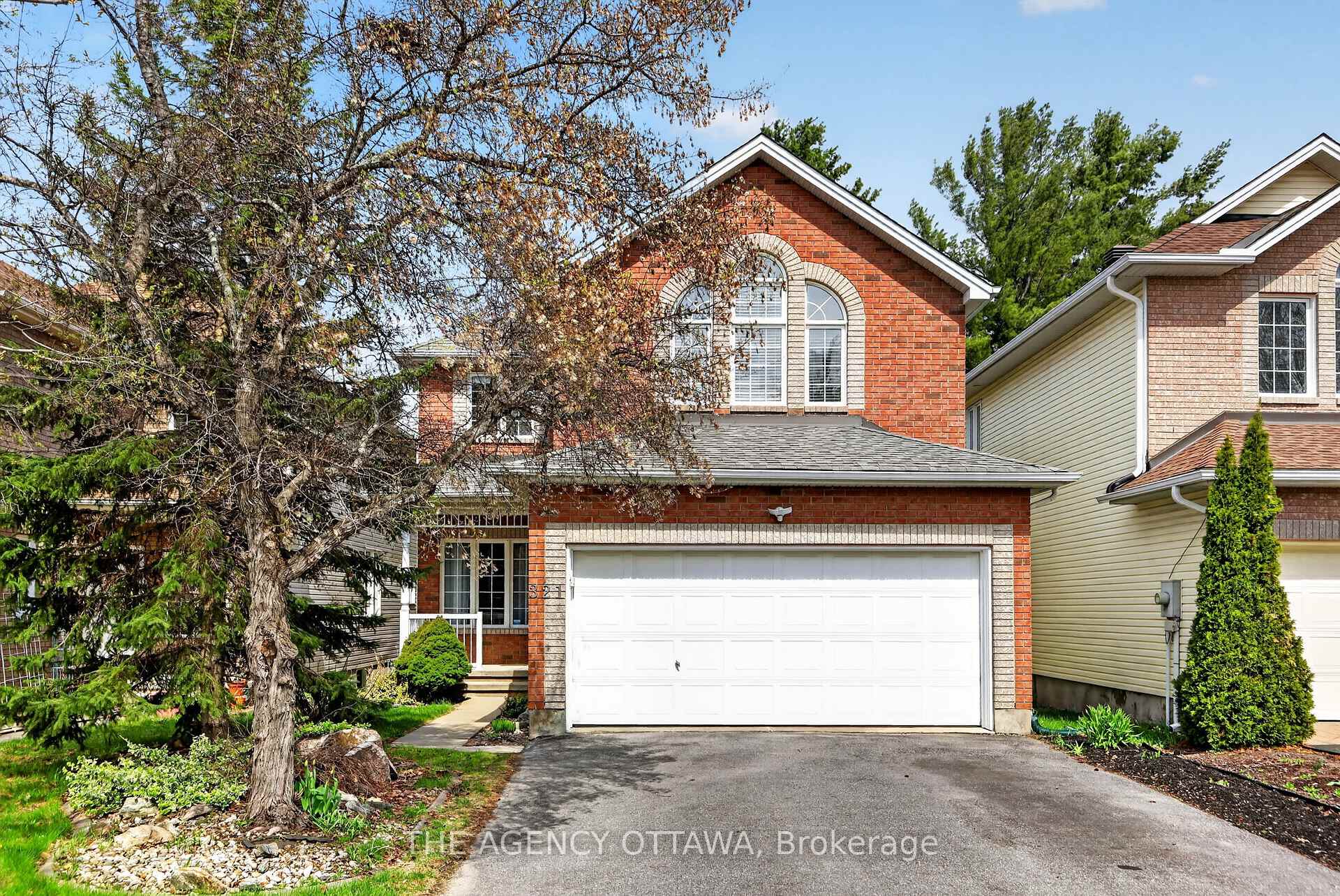 321 Goldridge Drive Ottawa Ontario Canada Sale residential Mo Sleiman Coldwell Banker Sarazen Realty, Brokerage*