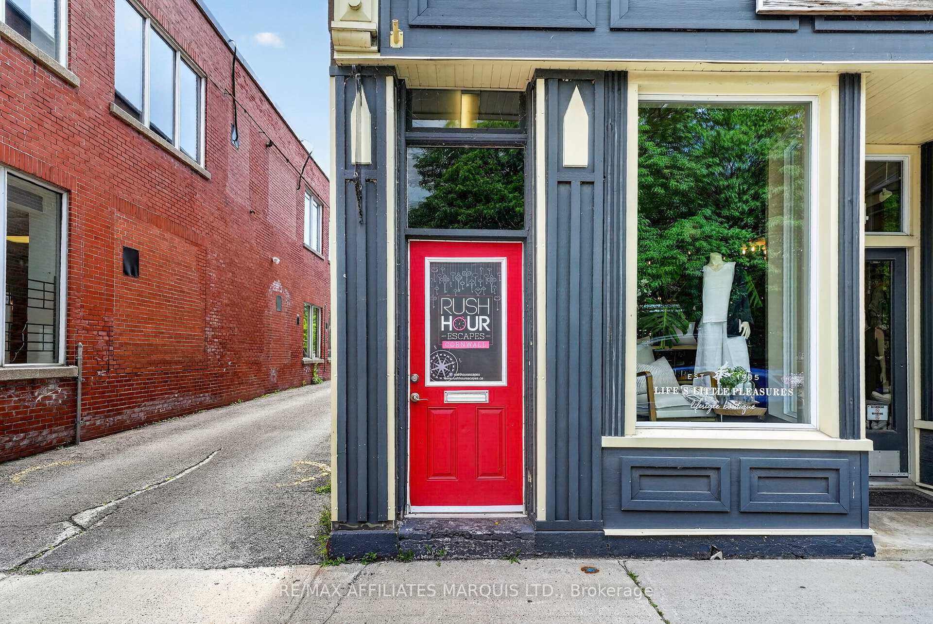 52 Pitt Street Cornwall Ontario Canada Sale commercial   STORM REALTY Brokerage*